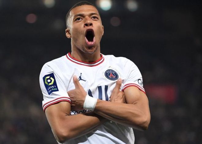 时隔两年半再次战胜国王！此前爵士常规赛面对国王遭遇9连败