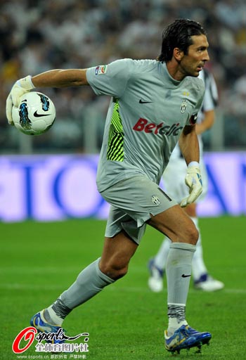 诺阿-朗：对阵尤文的战术不能提前透露；我正在学习意大利语（诺阿-朗：与尤文之战战术保密；我在学意大利语）