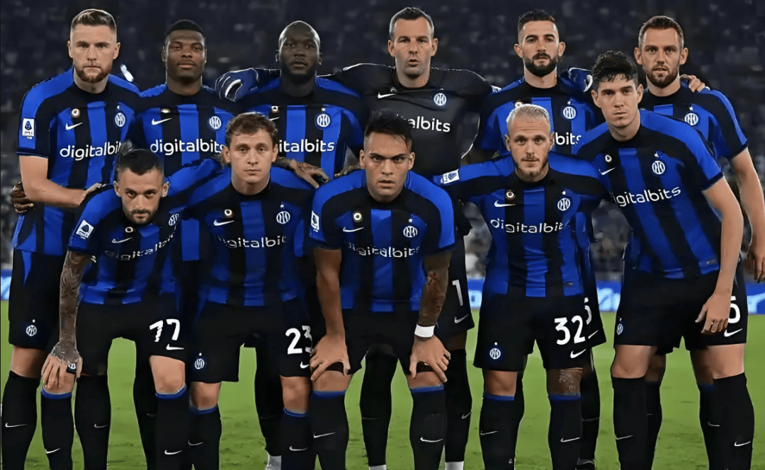 曼联接下来的英超五场大战：与切尔西、利物浦及其他竞争对手的赛程对比（曼联英超未来五战前瞻：与切尔西、利物浦及其余竞争对手的赛程对照）