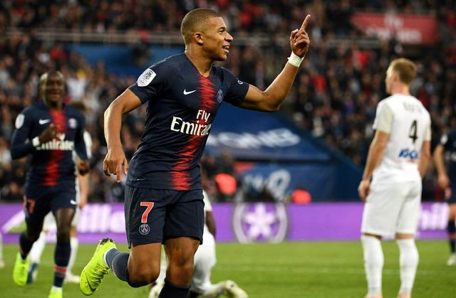 拉斯帕多里：巴萨与皇马都非常强大，但我觉得马竞同样出色（拉斯帕多里：巴萨皇马实力强劲，马竞丝毫不落下风）